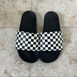 VANS CHECKERED SLIDES